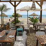 Wintowinrentals La Carihuela Ocean House Costa Del Sol Appartamento Torremolinos
